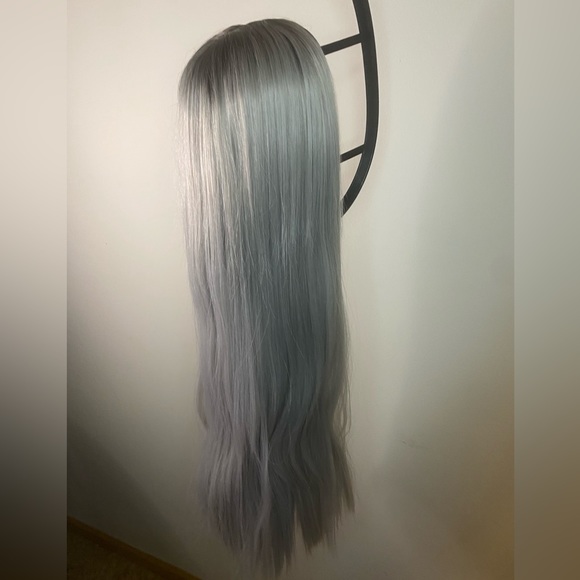 INH Stormi Wig - Picture 9 of 16